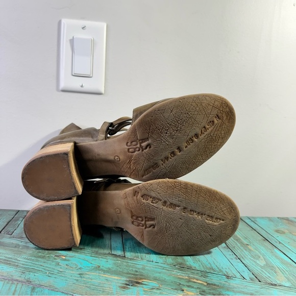 A.S. 98 Strappy Closed Toe Shoe Size 41 - Picture 9 of 11